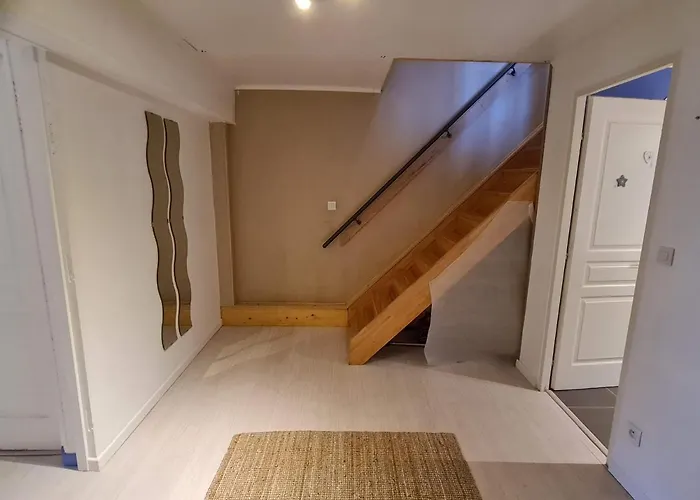 Les Balcons De L'eterlou Daire *